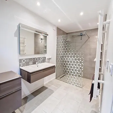 Bergerie Rénovée, - Sauna , Proche Des Lacs, Sentiers Pédestres * Comps-la-Grand-Ville